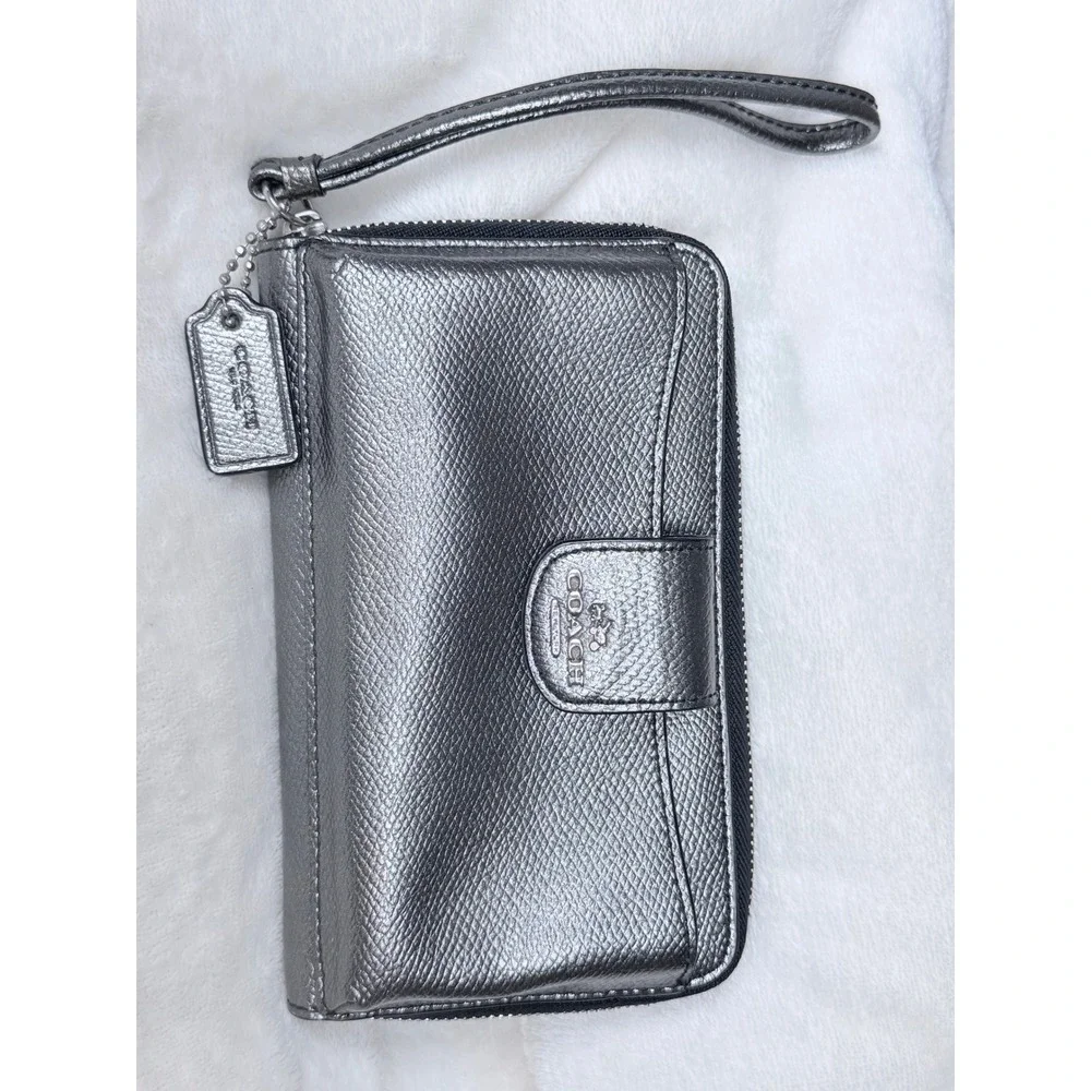 Coach Metallic Gunmetal Silver Pebbled Leather Zip Around Wristlet Wallet Clutch
